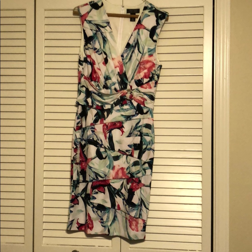 WHBM Floral sheath dress sz 10
